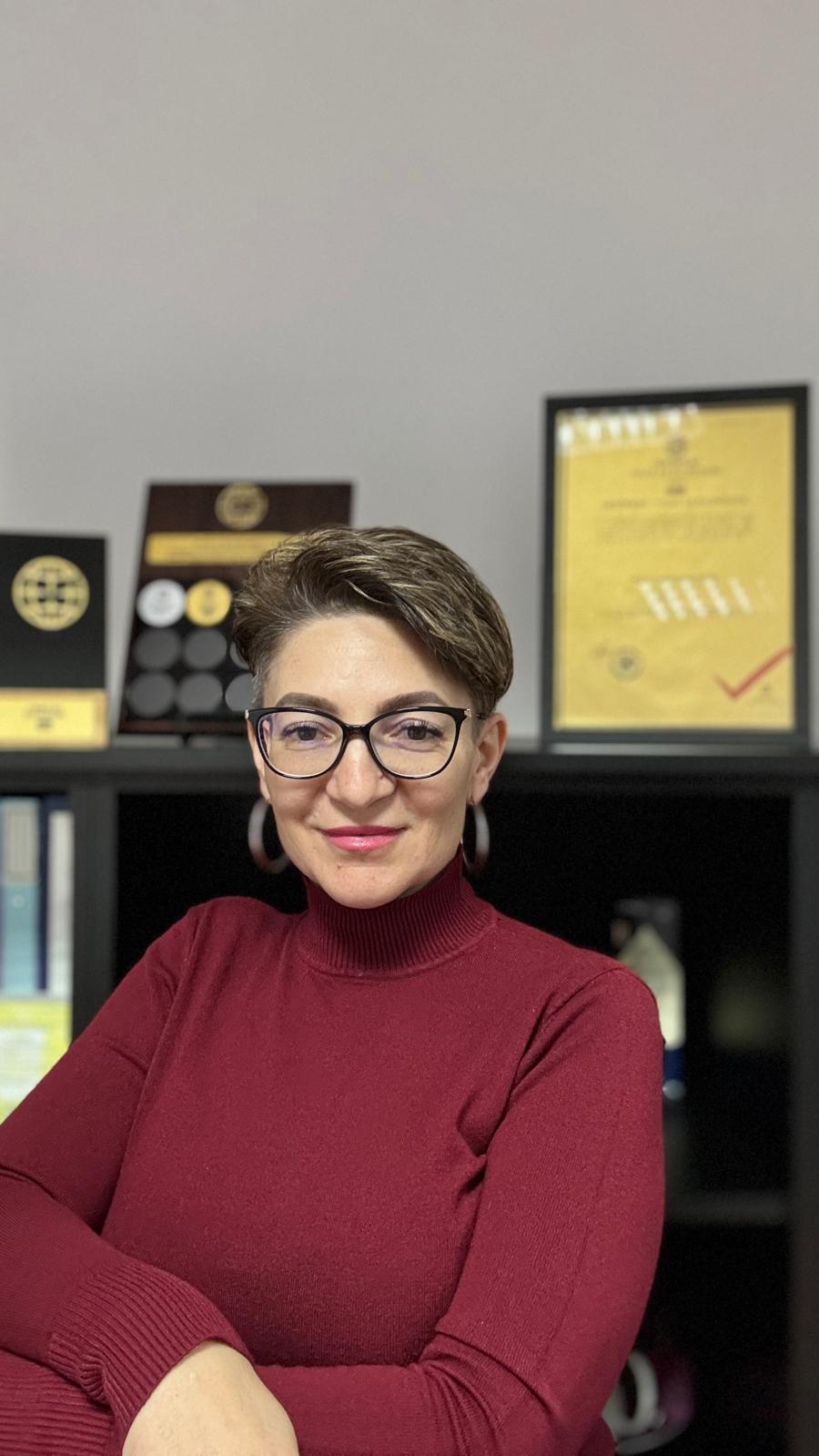 Adriana Sălăvăstru, fondatoarea People Management